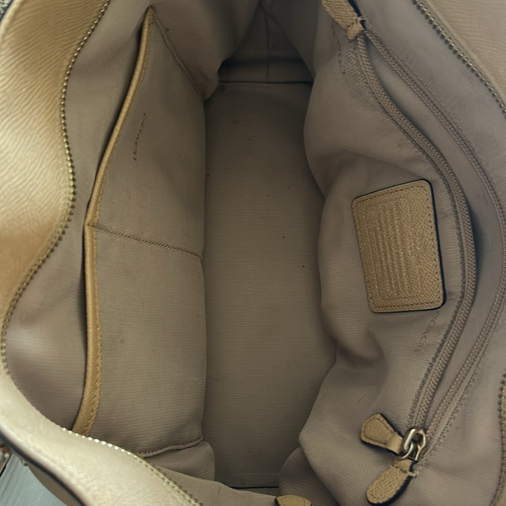 Coach Chain Tote Bag - Picture 11 of 14